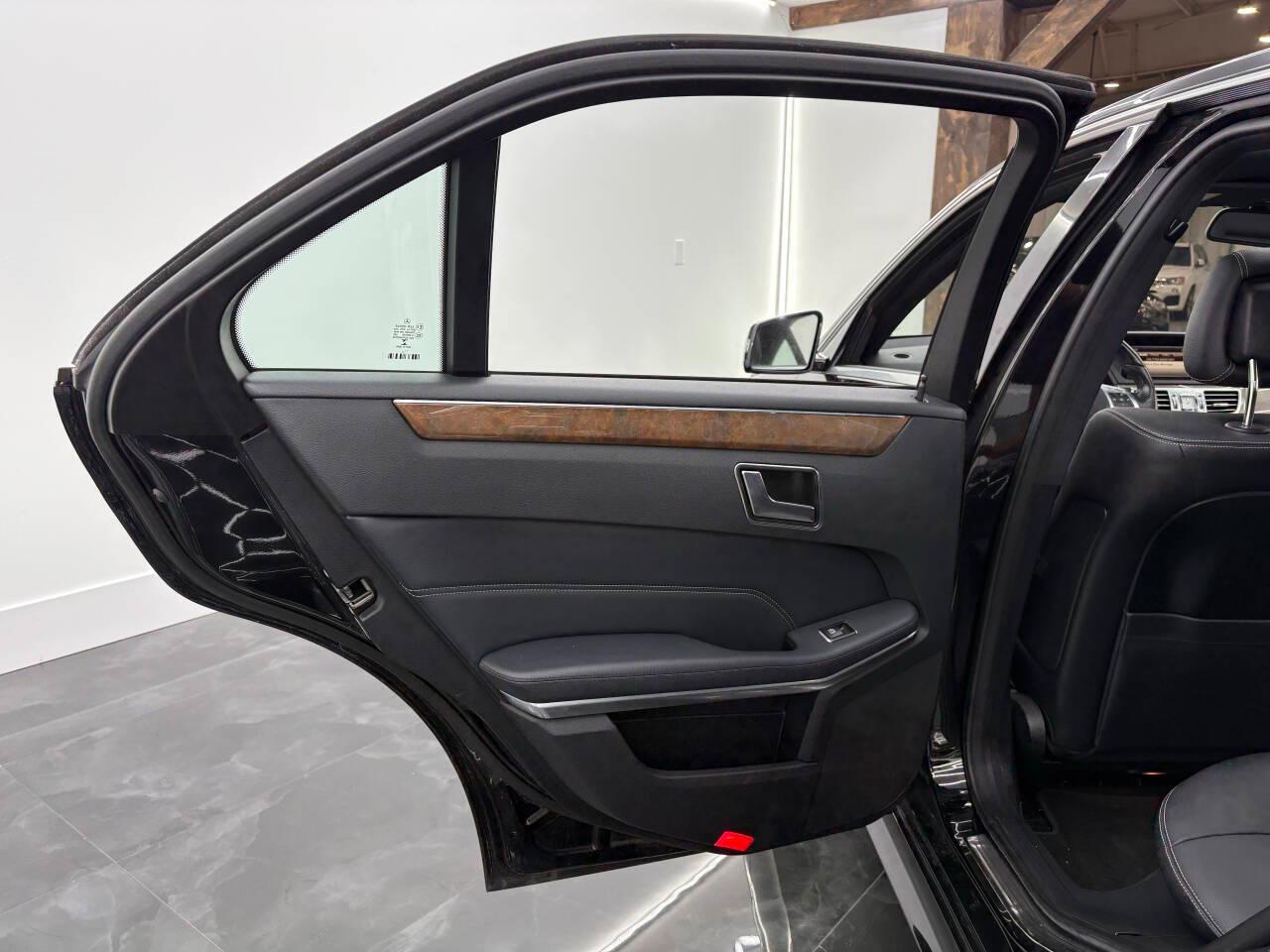 Mercedes-Benz E-Class E350 4MATIC Sedan 2014
