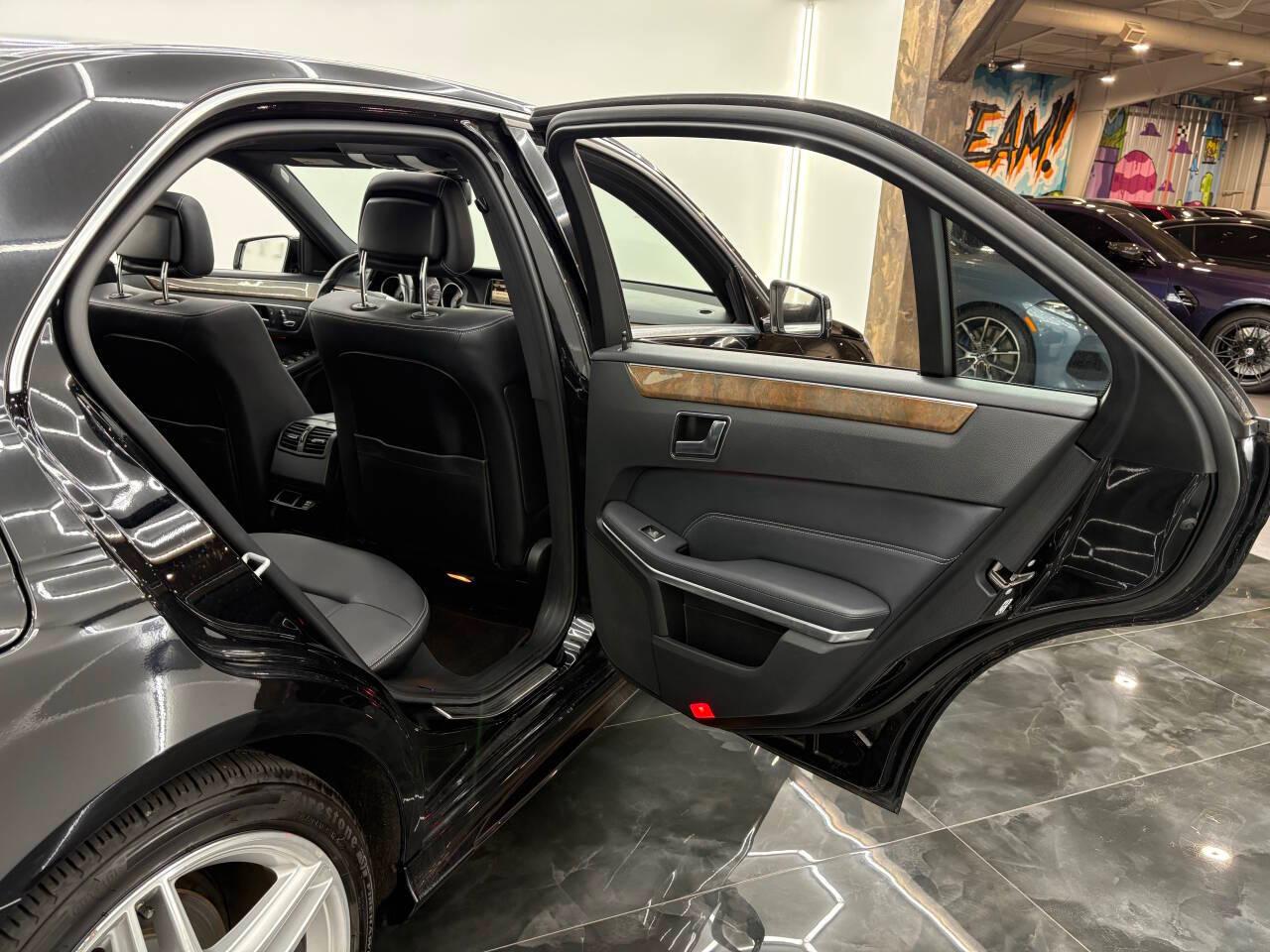Mercedes-Benz E-Class E350 4MATIC Sedan 2014