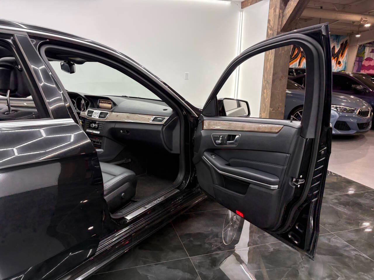 Mercedes-Benz E-Class E350 4MATIC Sedan 2014