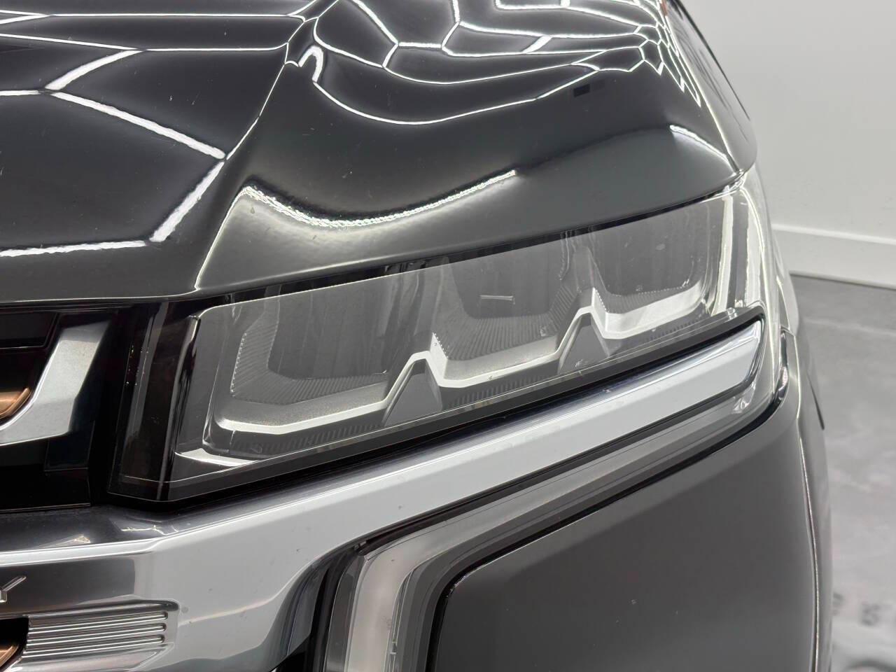 Chevrolet Tahoe High Country 4WD 2021