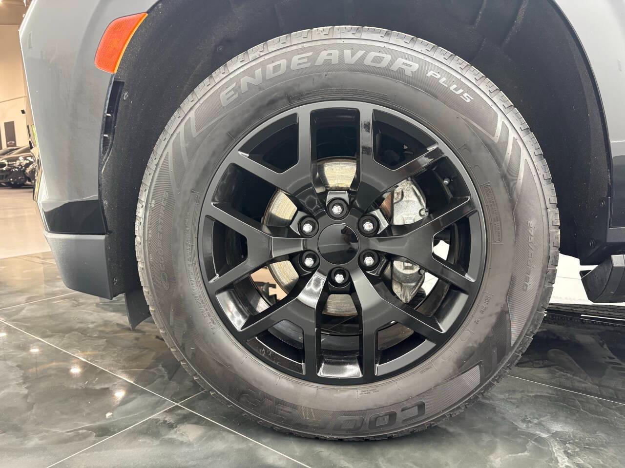 Chevrolet Tahoe High Country 4WD 2021