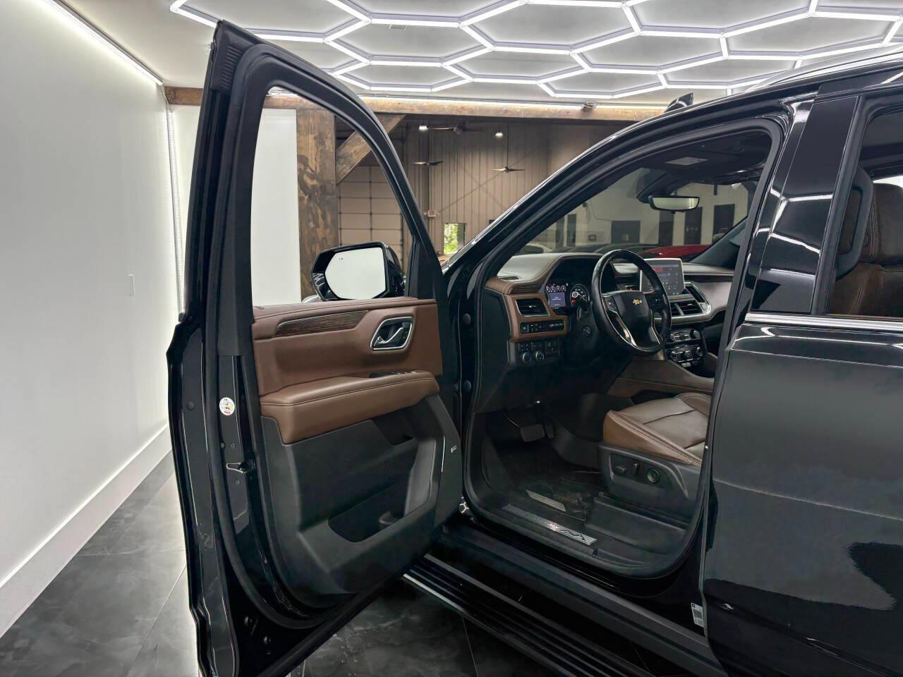 Chevrolet Tahoe High Country 4WD 2021