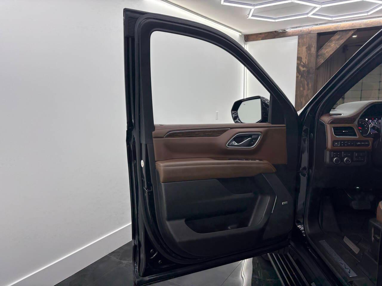 Chevrolet Tahoe High Country 4WD 2021