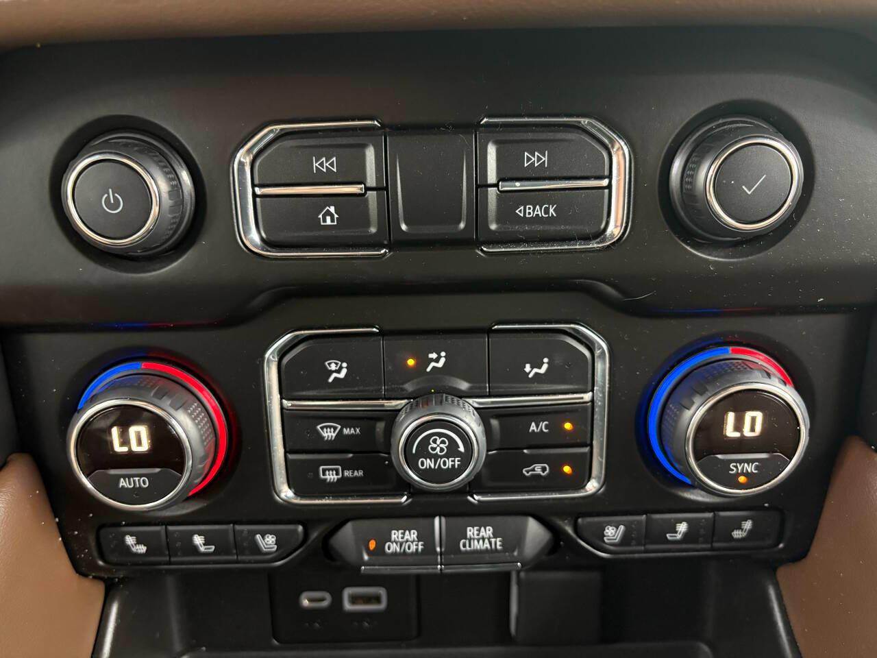 Chevrolet Tahoe High Country 4WD 2021