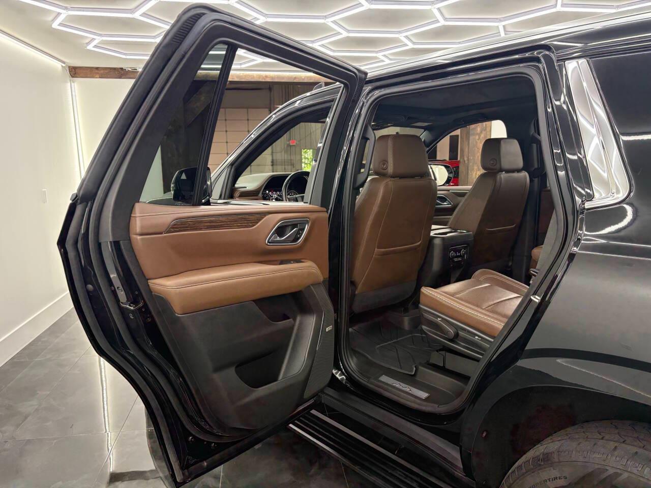 Chevrolet Tahoe High Country 4WD 2021
