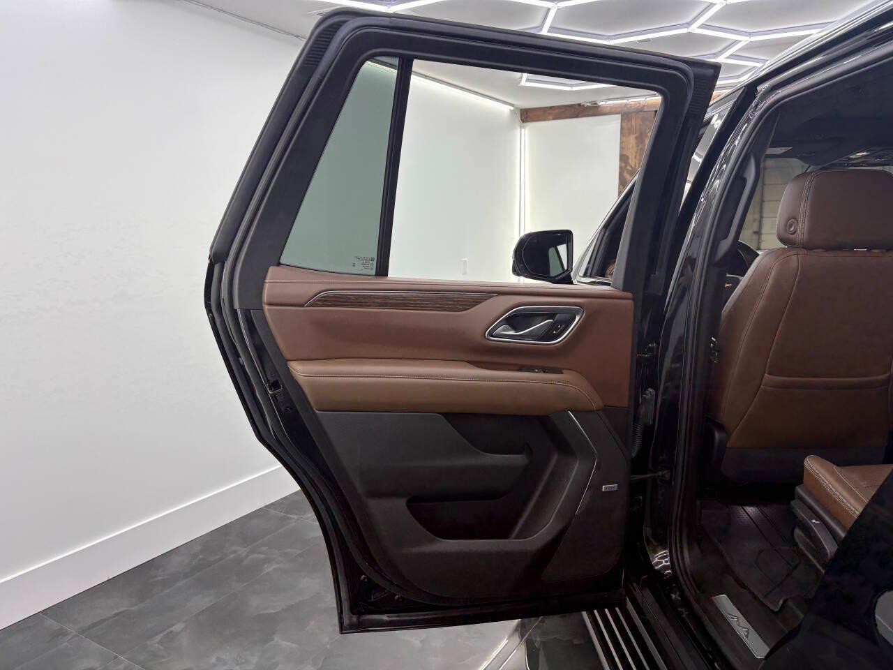 Chevrolet Tahoe High Country 4WD 2021