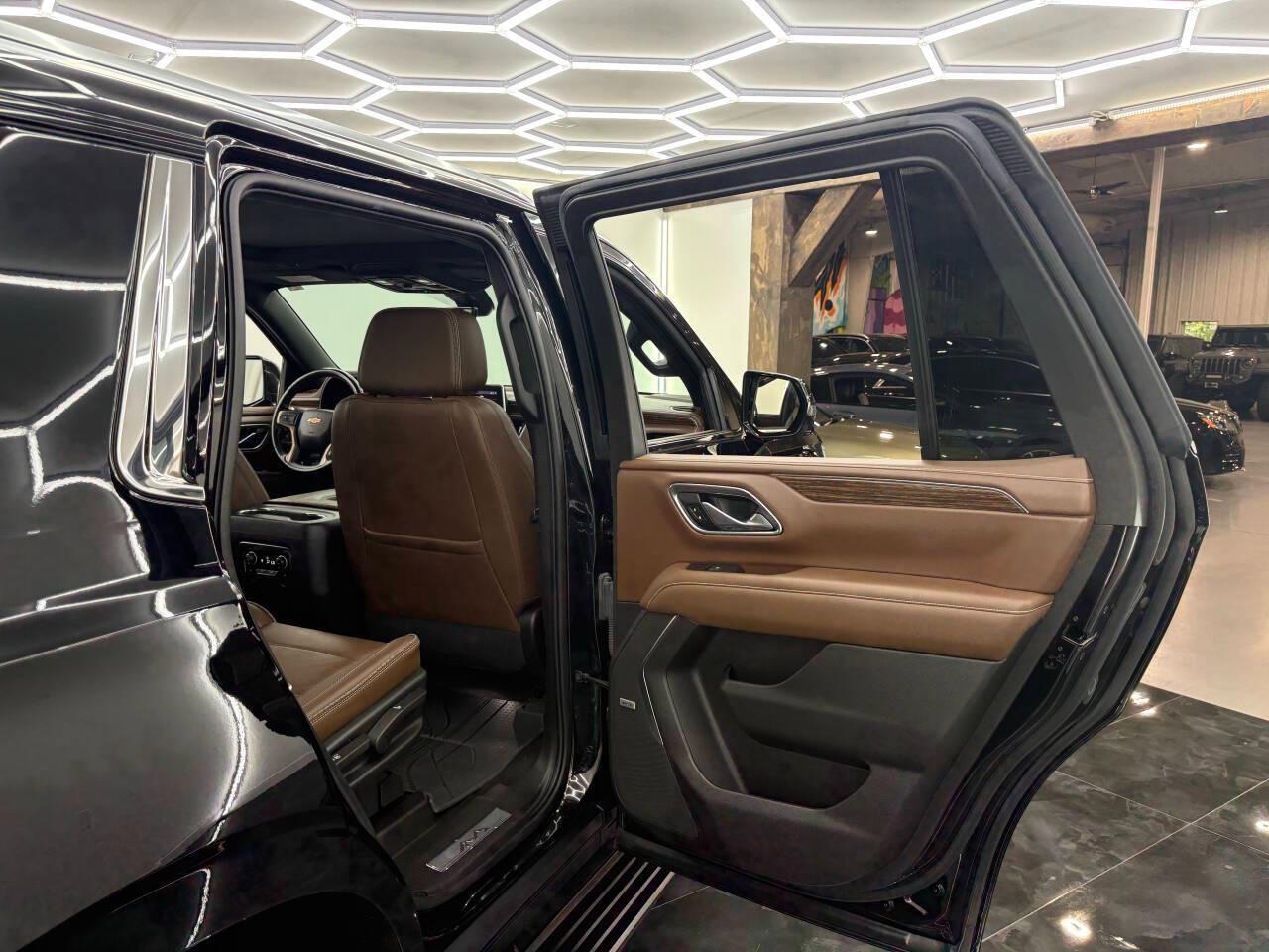 Chevrolet Tahoe High Country 4WD 2021