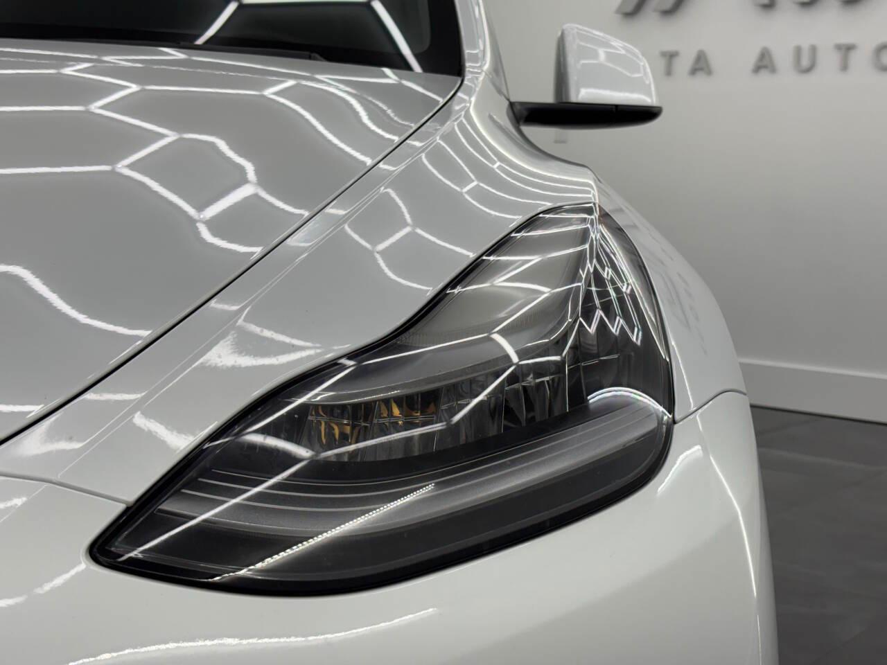Tesla Model Y Long Range 2021
