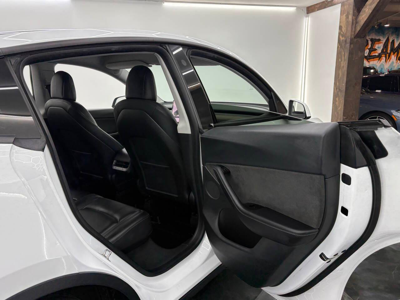Tesla Model Y Long Range 2021