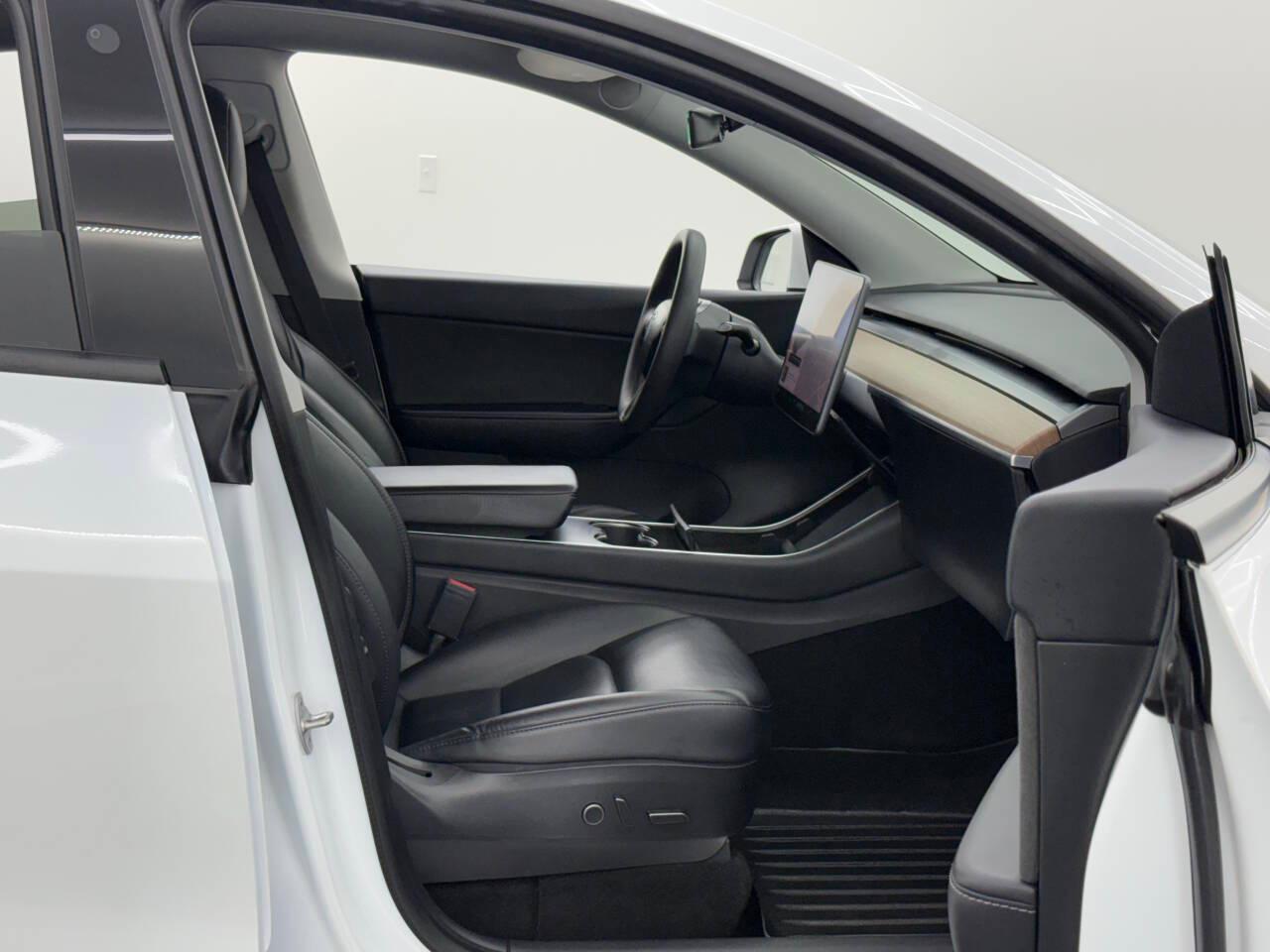 Tesla Model Y Long Range 2021
