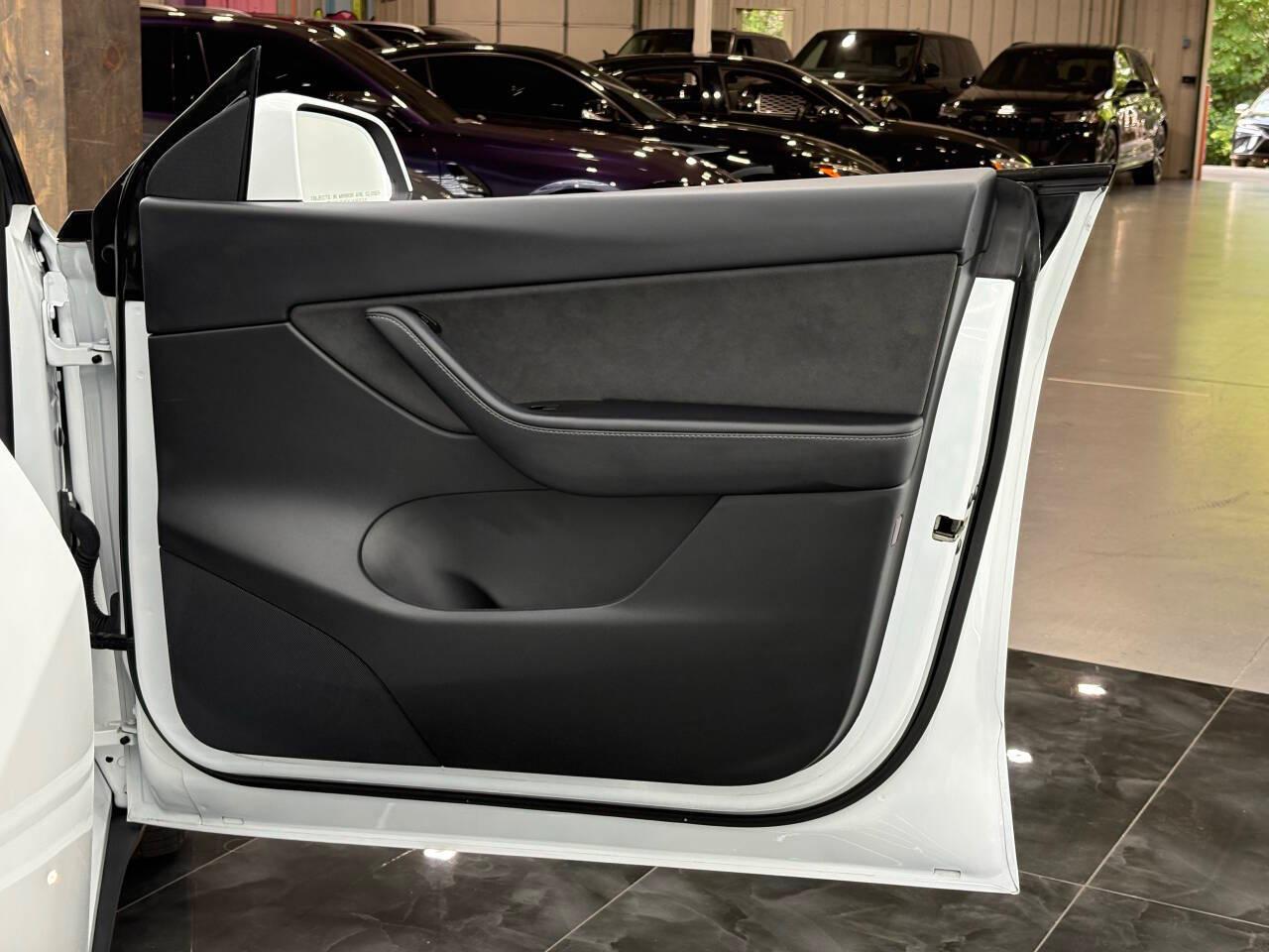 Tesla Model Y Long Range 2021