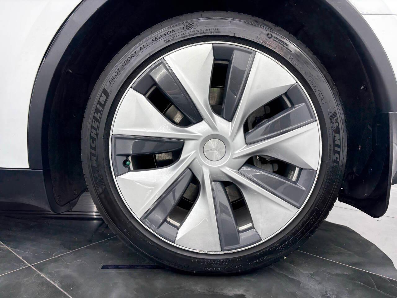 Tesla Model Y Long Range 2021