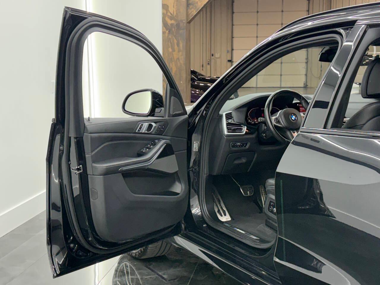 BMW X5 M50i 2020