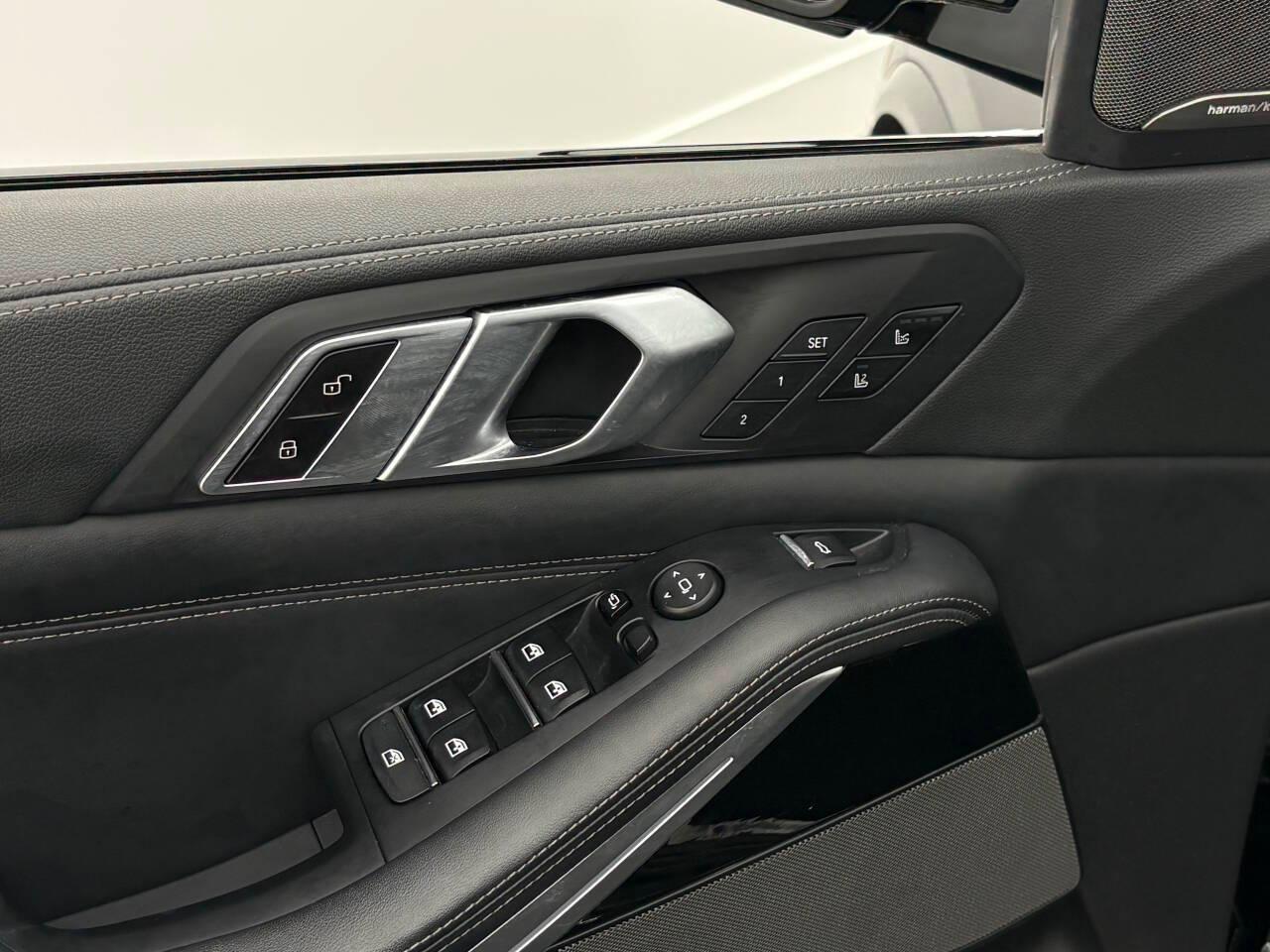 BMW X5 M50i 2020
