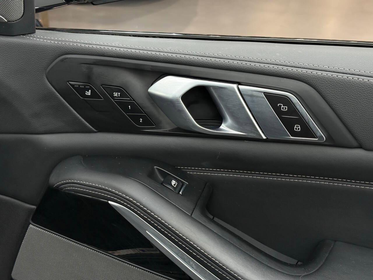 BMW X5 M50i 2020