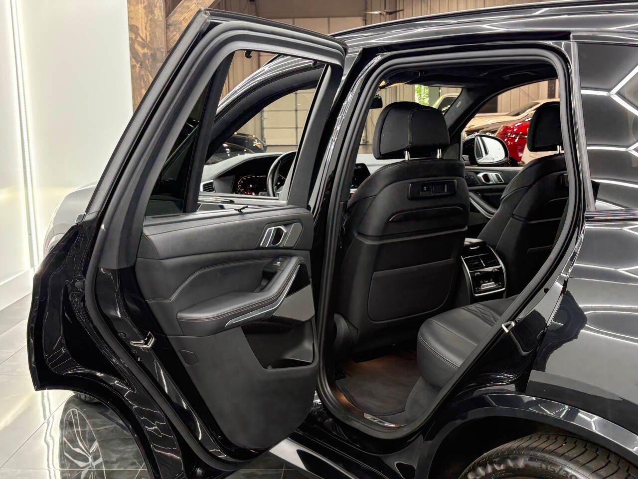 BMW X5 M50i 2020