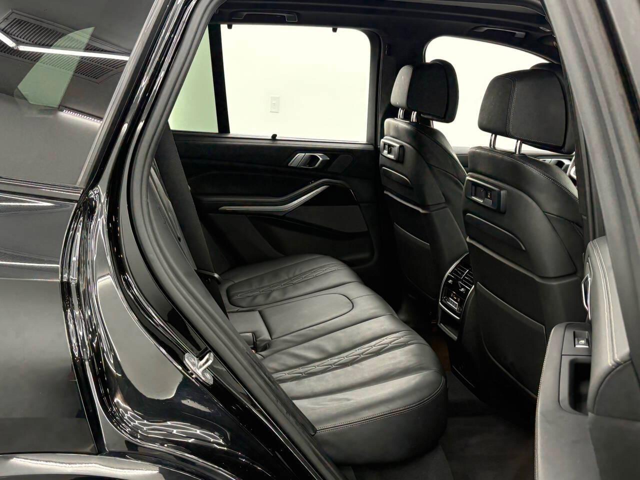 BMW X5 M50i 2020
