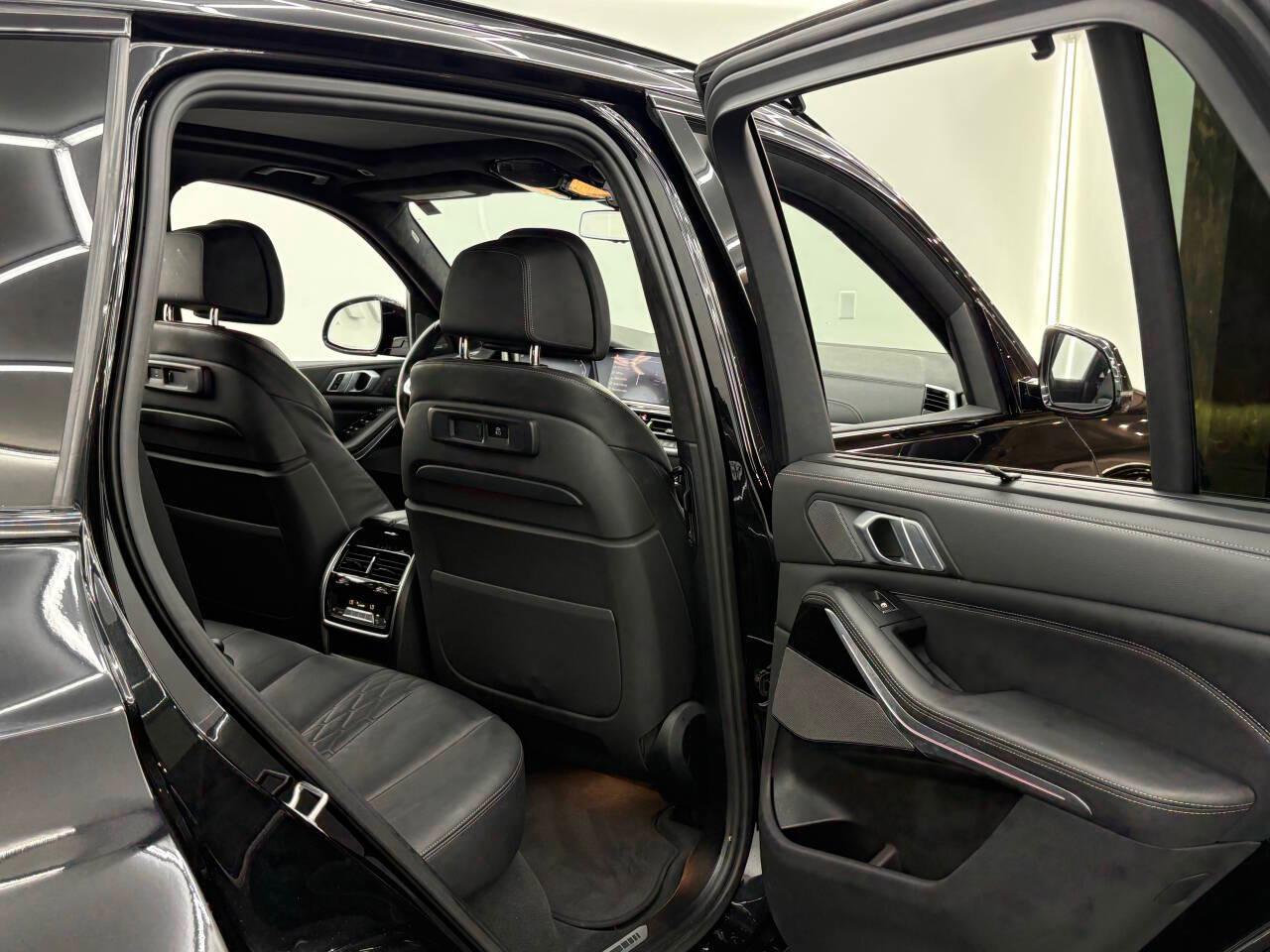 BMW X5 M50i 2020