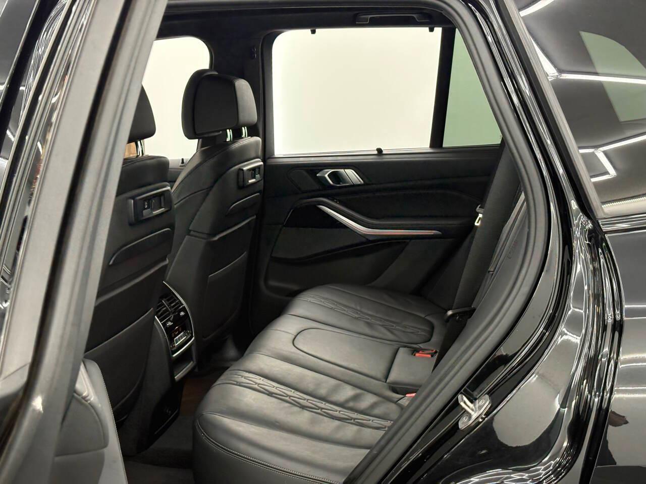 BMW X5 M50i 2020