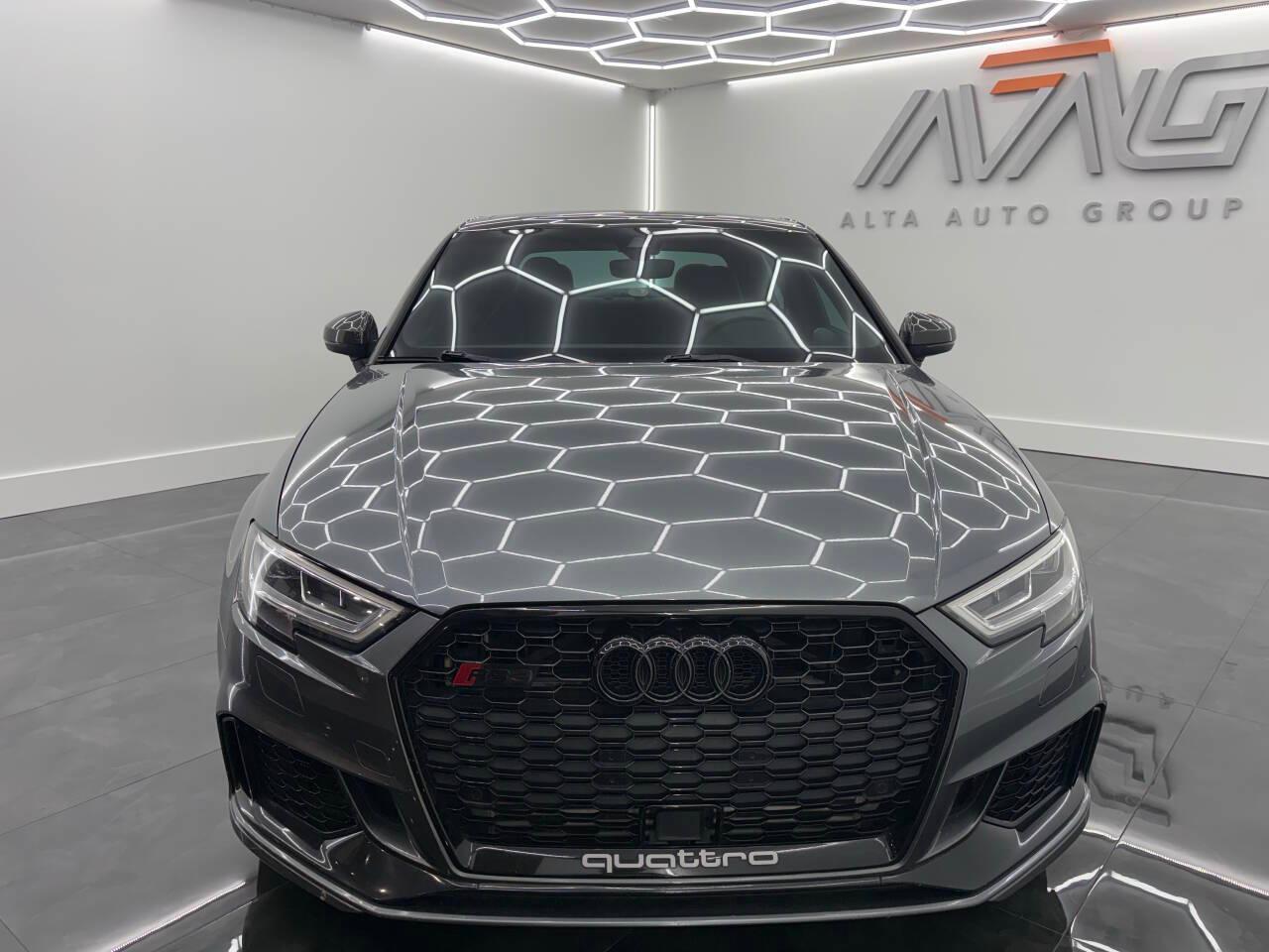 Audi RS3 Base 2018