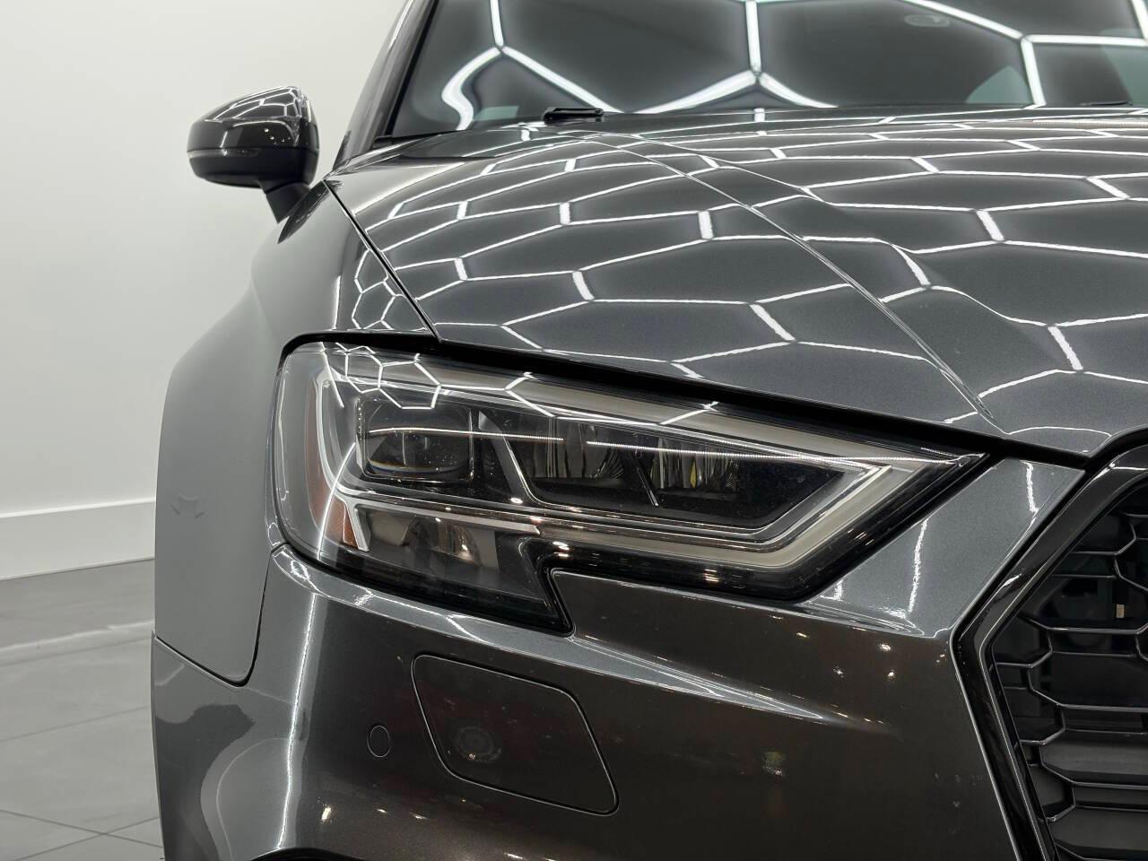 Audi RS3 Base 2018