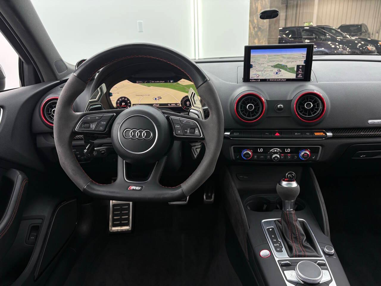 Audi RS3 Base 2018