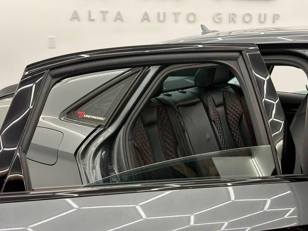 Audi RS3 Base 2018