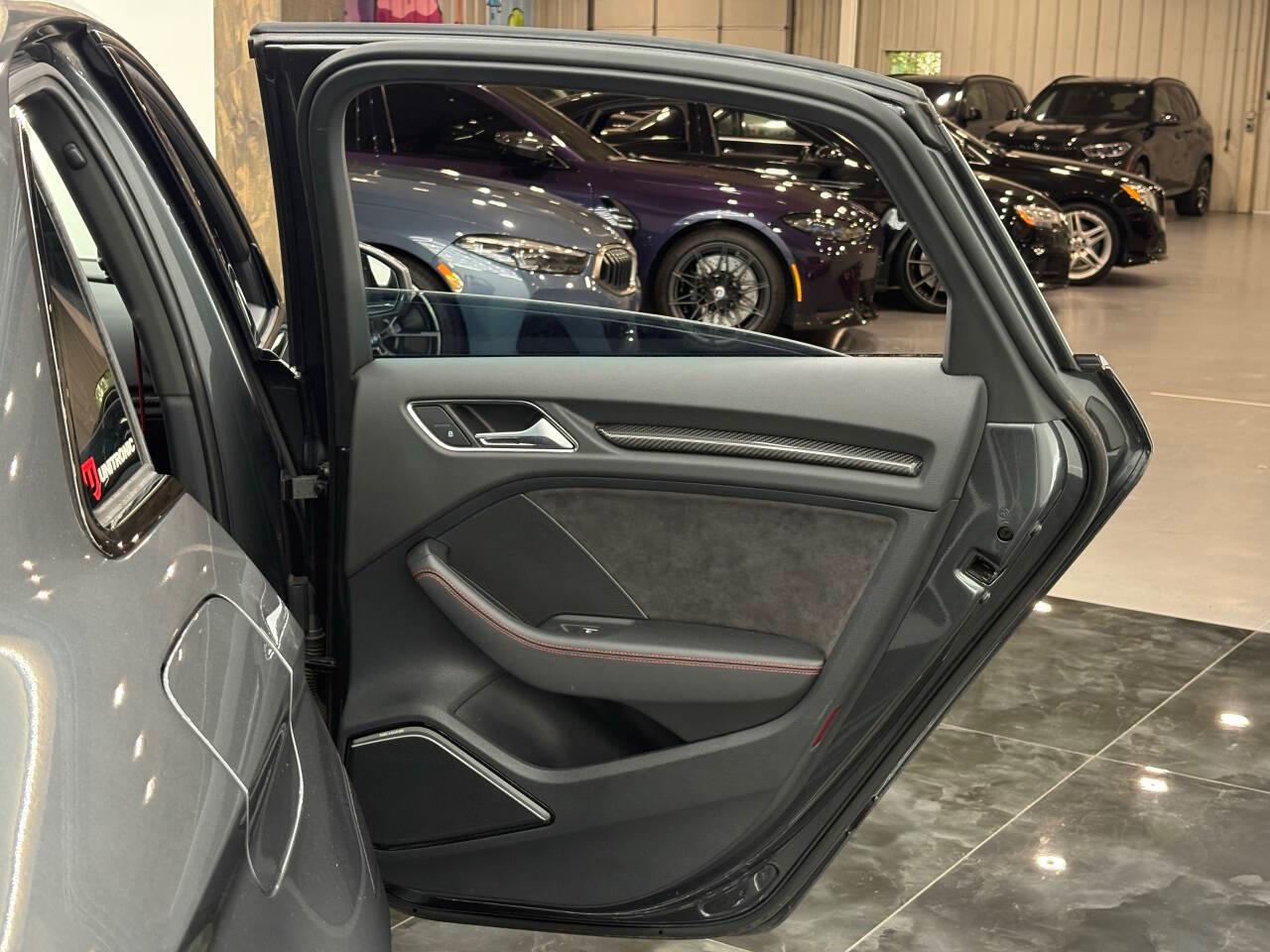 Audi RS3 Base 2018