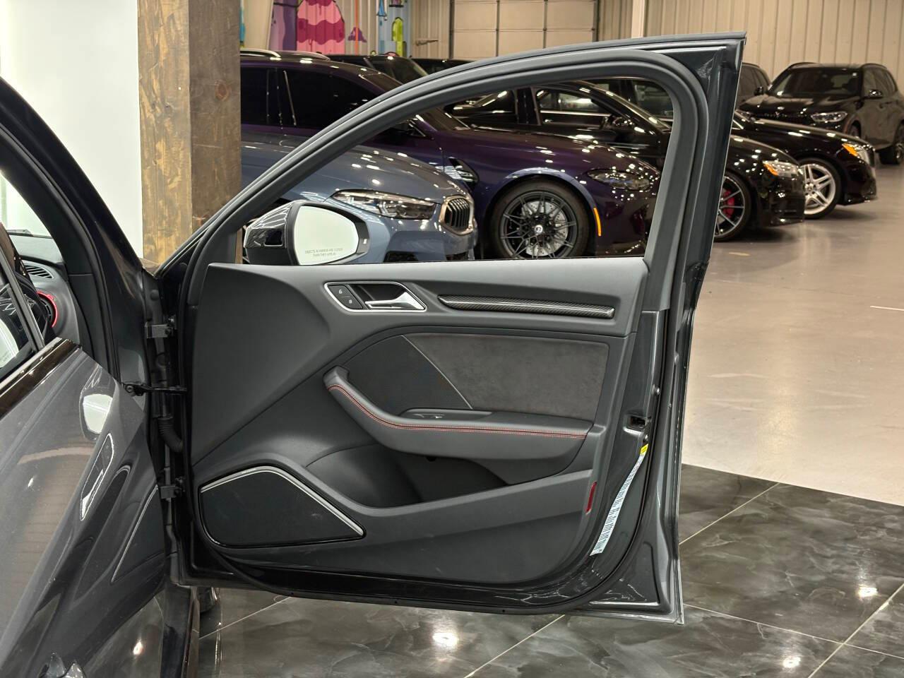 Audi RS3 Base 2018