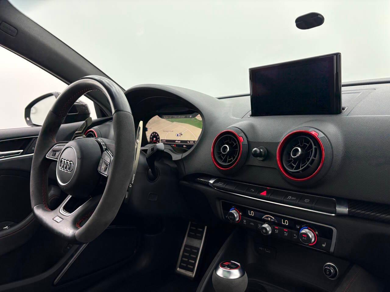 Audi RS3 Base 2018