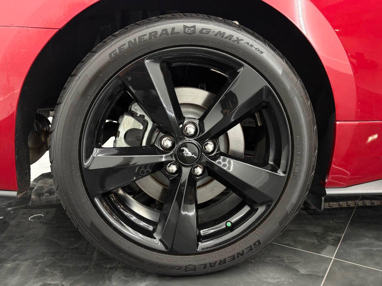 Ford Mustang GT Premium Coupe 2021