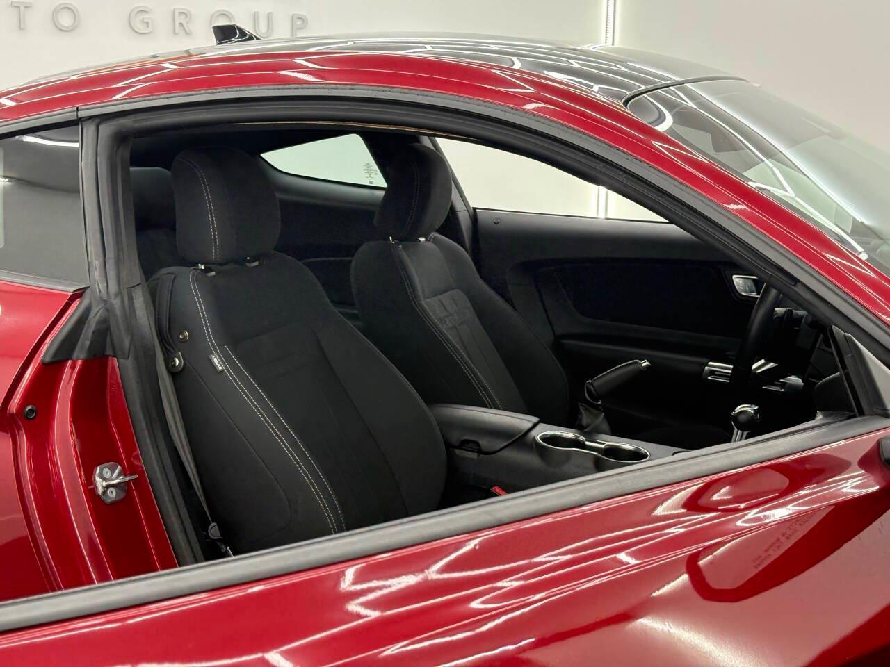 Ford Mustang GT Premium Coupe 2021