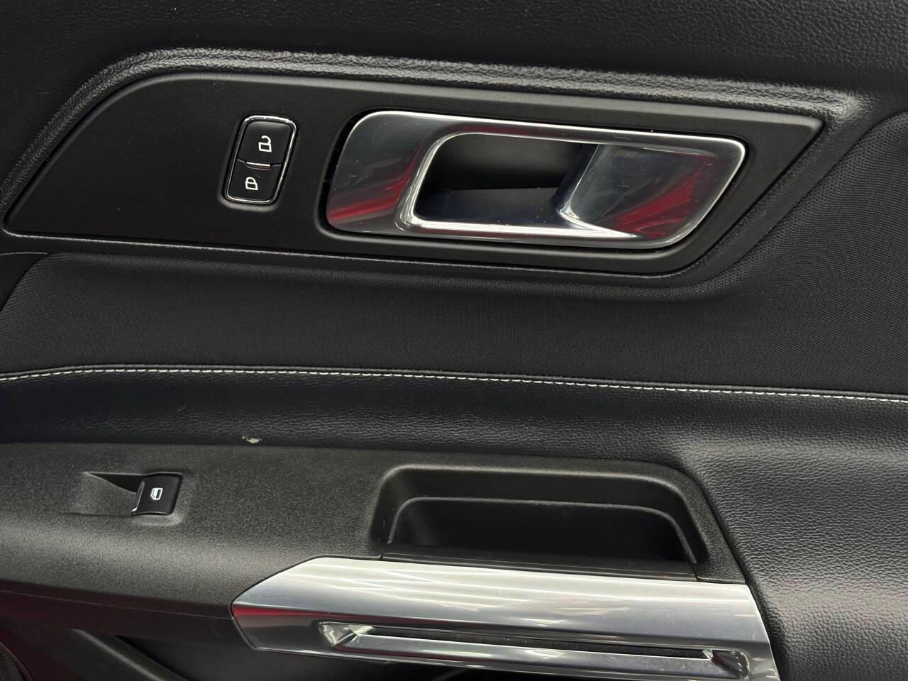 Ford Mustang GT Premium Coupe 2021
