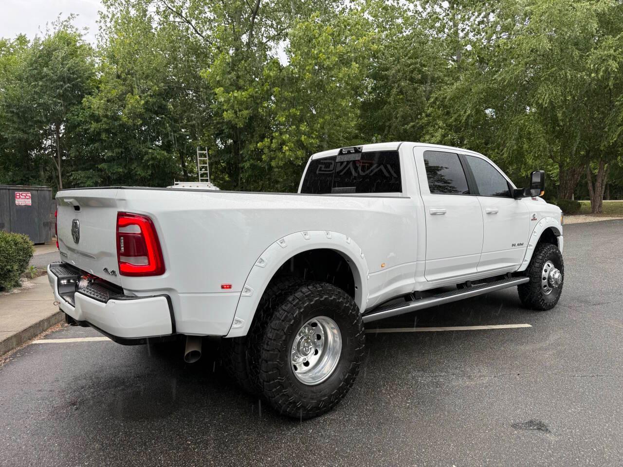RAM 3500 Big Horn Crew Cab LWB 4WD DRW 2022