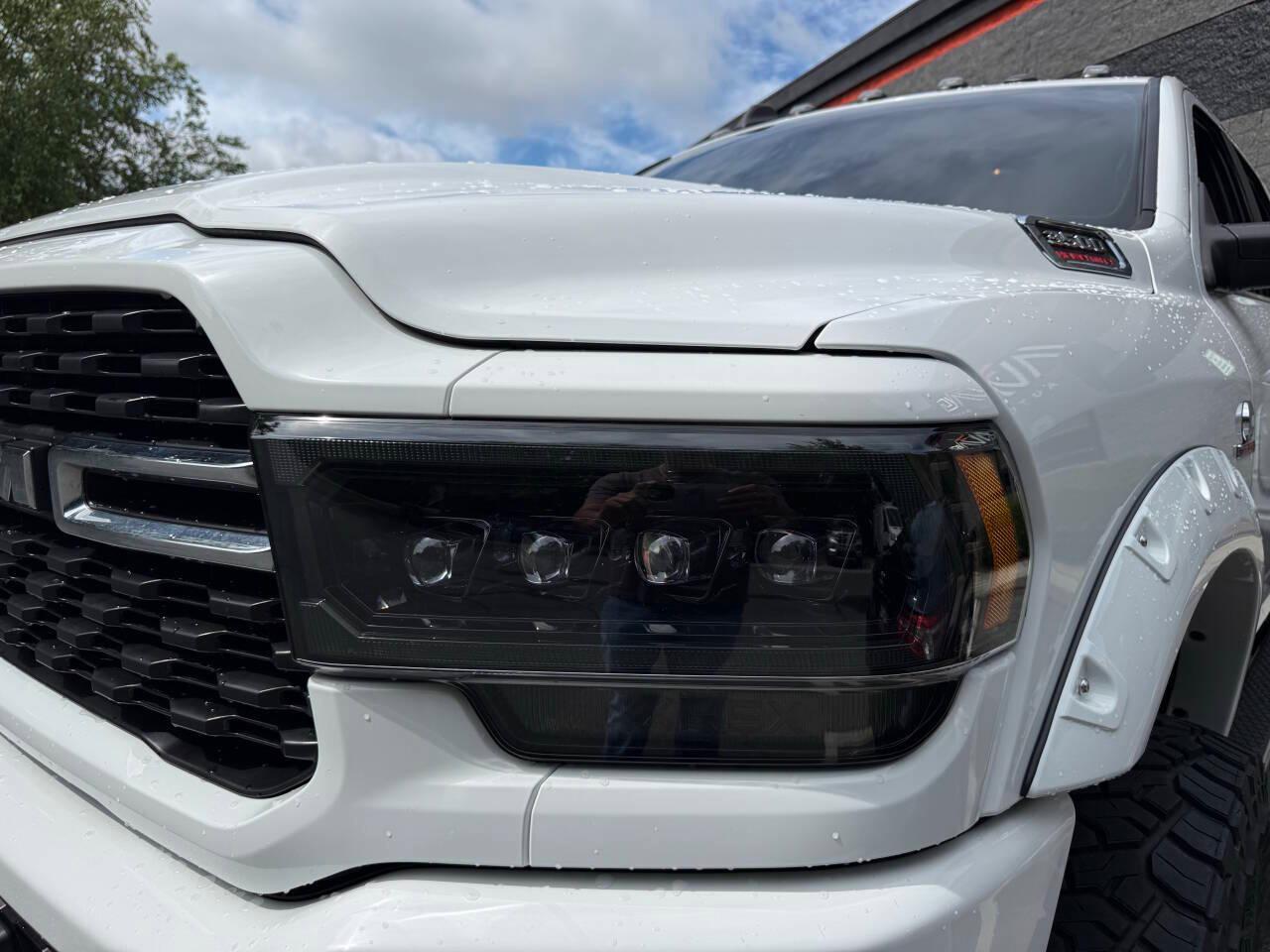 RAM 3500 Big Horn Crew Cab LWB 4WD DRW 2022