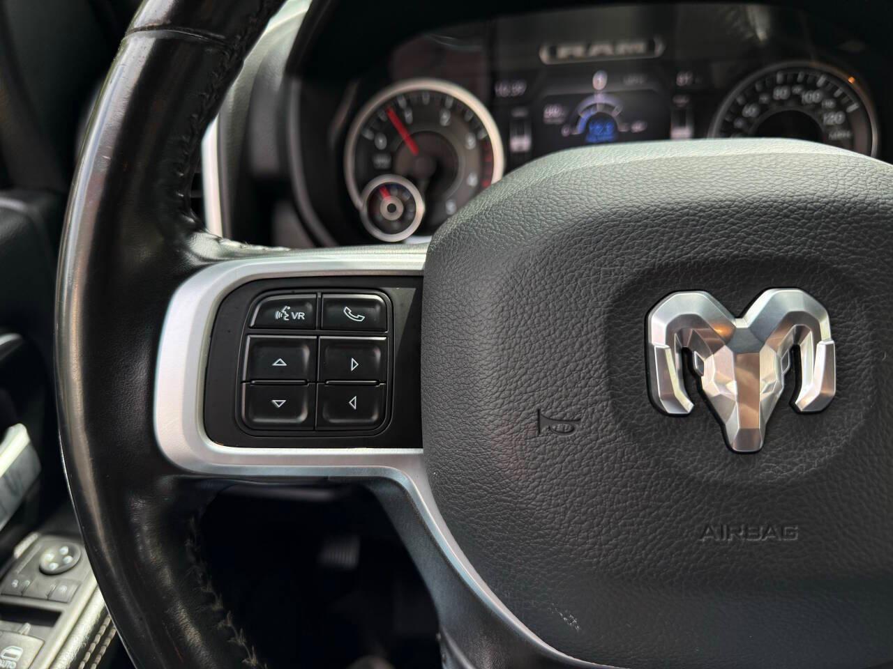 RAM 3500 Big Horn Crew Cab LWB 4WD DRW 2022