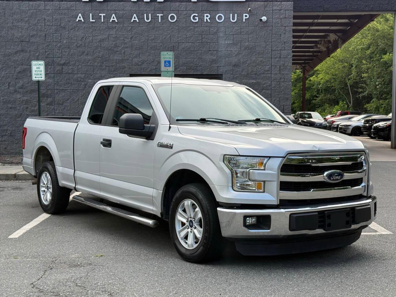 Ford F-150 XL SuperCab 6.5-ft. Bed 2WD 2015