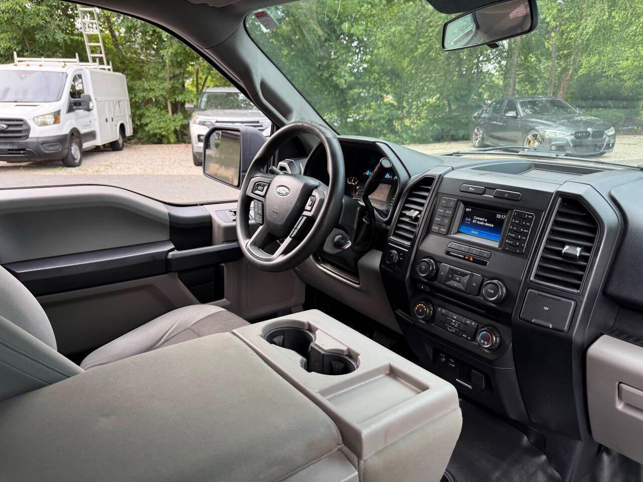 Ford F-150 XL SuperCab 6.5-ft. Bed 2WD 2015