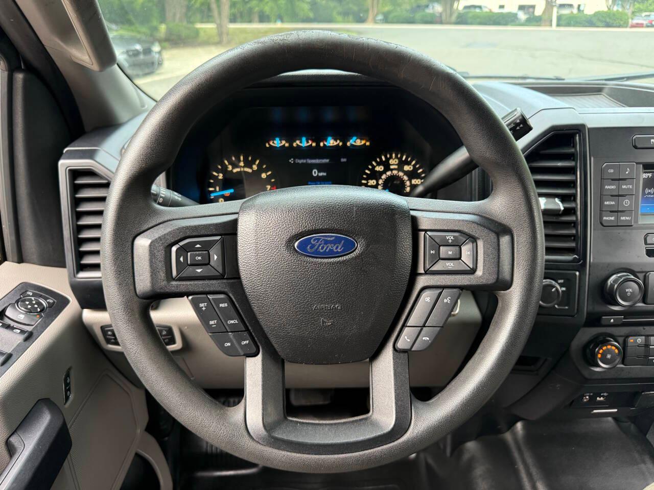Ford F-150 XL SuperCab 6.5-ft. Bed 2WD 2015