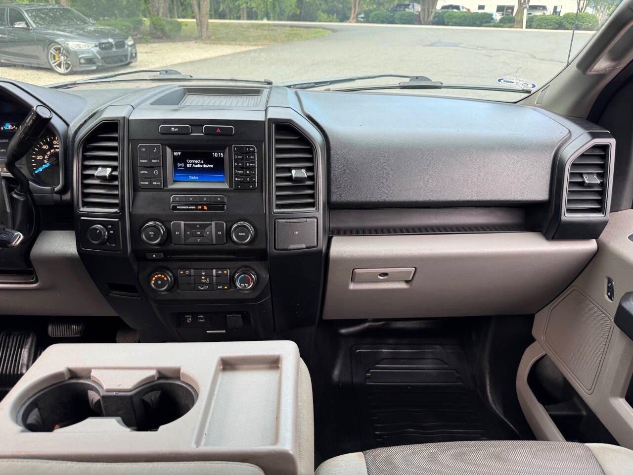 Ford F-150 XL SuperCab 6.5-ft. Bed 2WD 2015