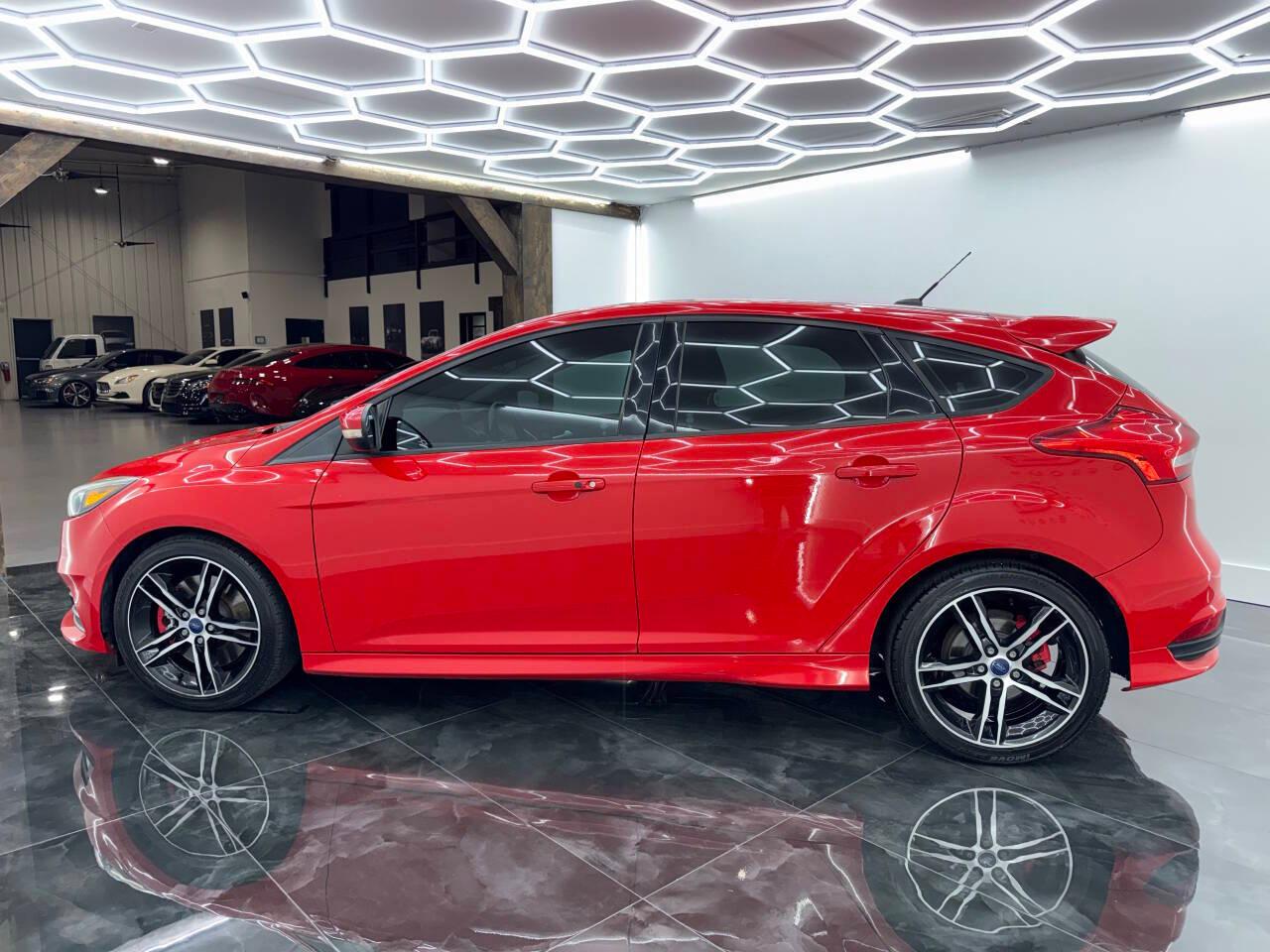 Ford Focus ST Hatch 2015