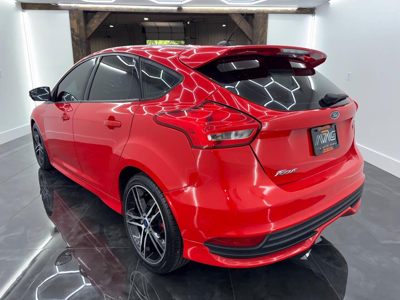 Ford Focus ST Hatch 2015