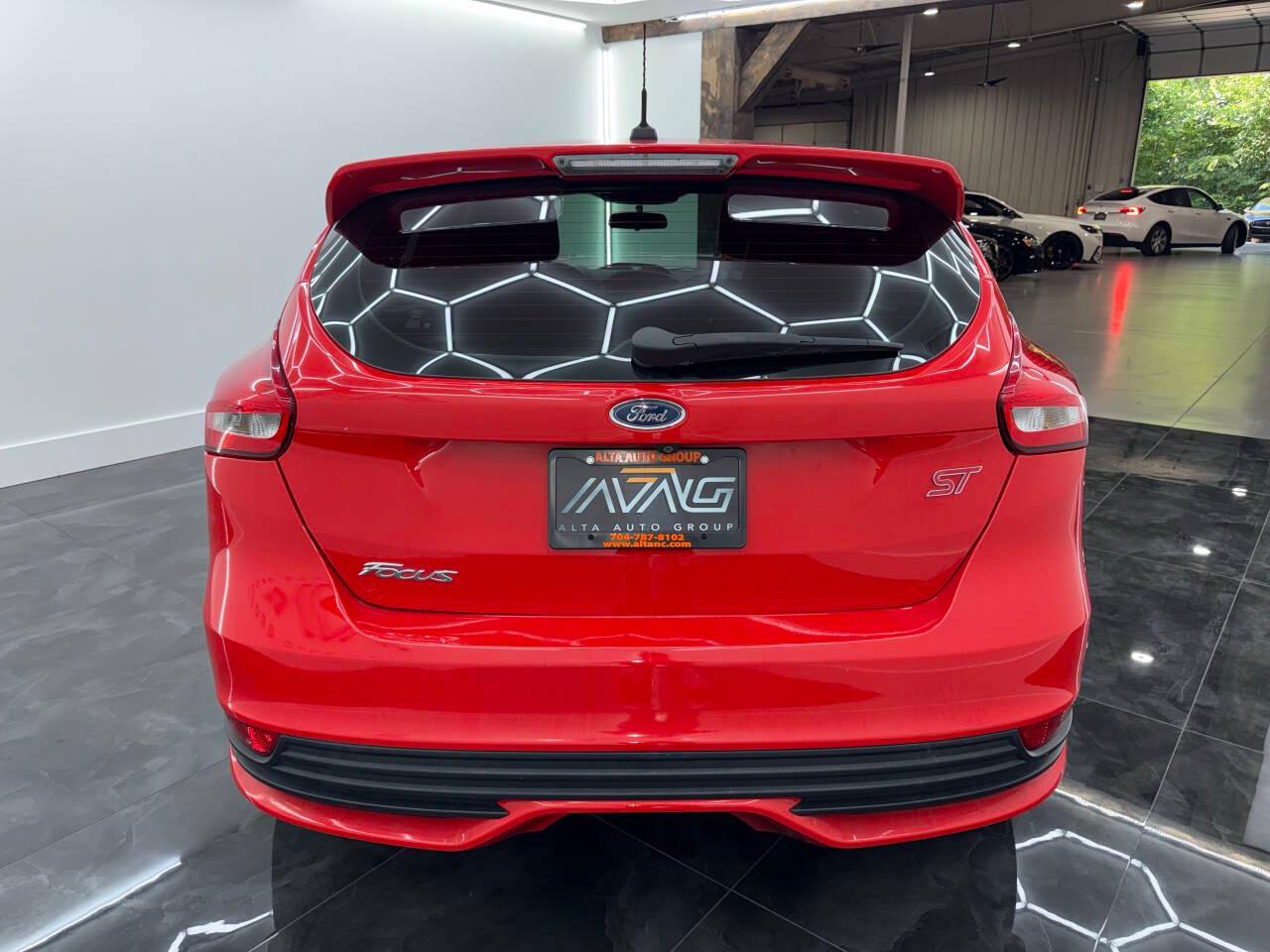 Ford Focus ST Hatch 2015