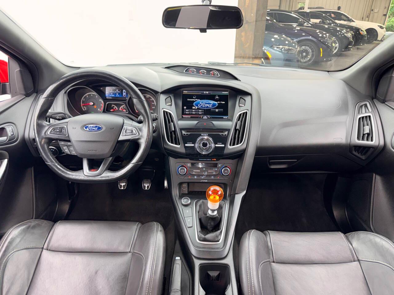 Ford Focus ST Hatch 2015