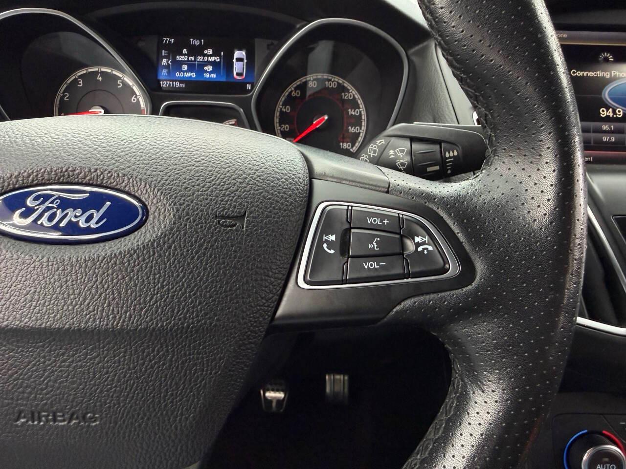 Ford Focus ST Hatch 2015