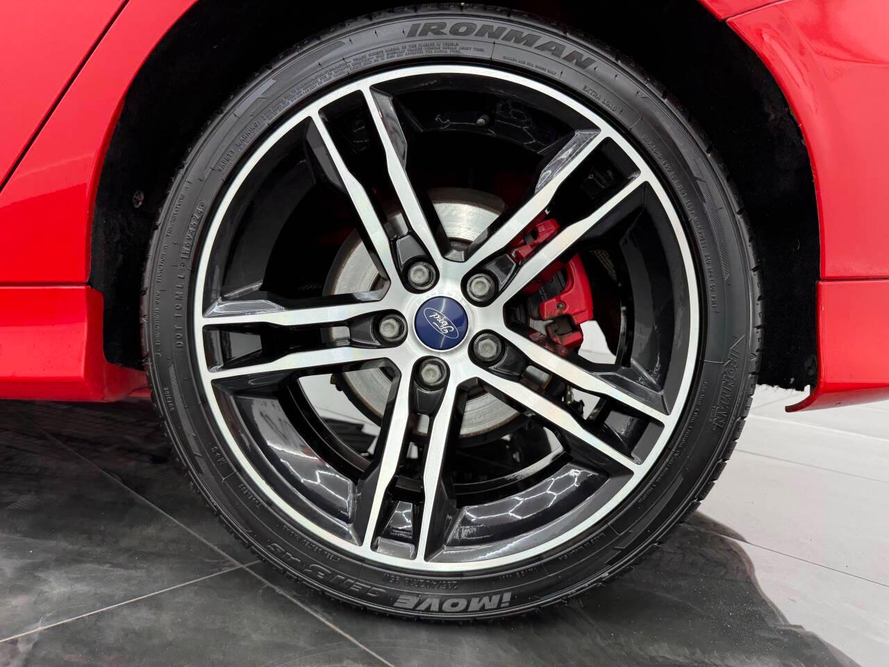 Ford Focus ST Hatch 2015