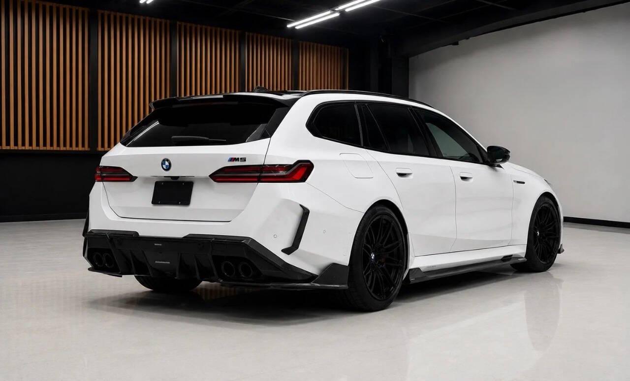BMW M5 Base 2025