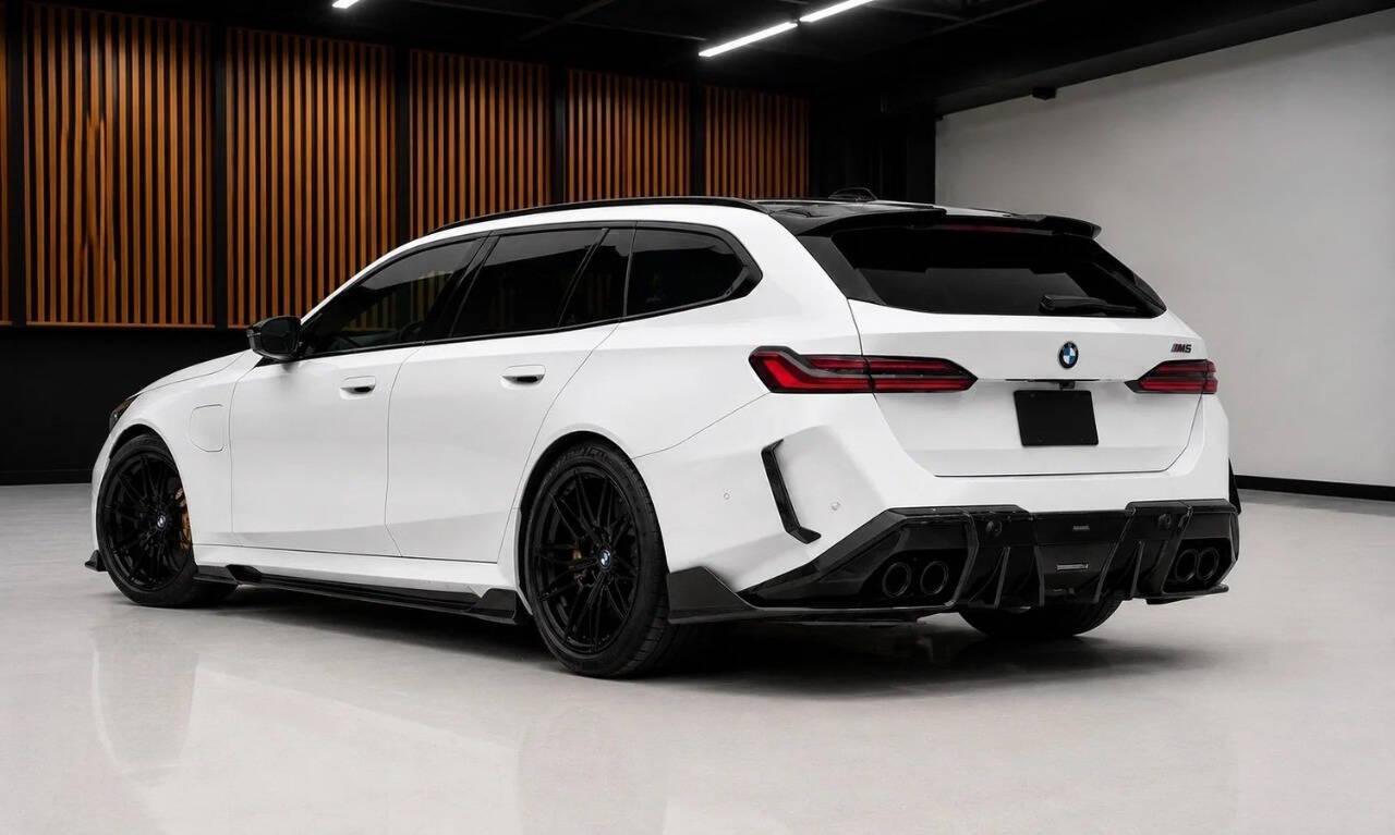 BMW M5 Base 2025