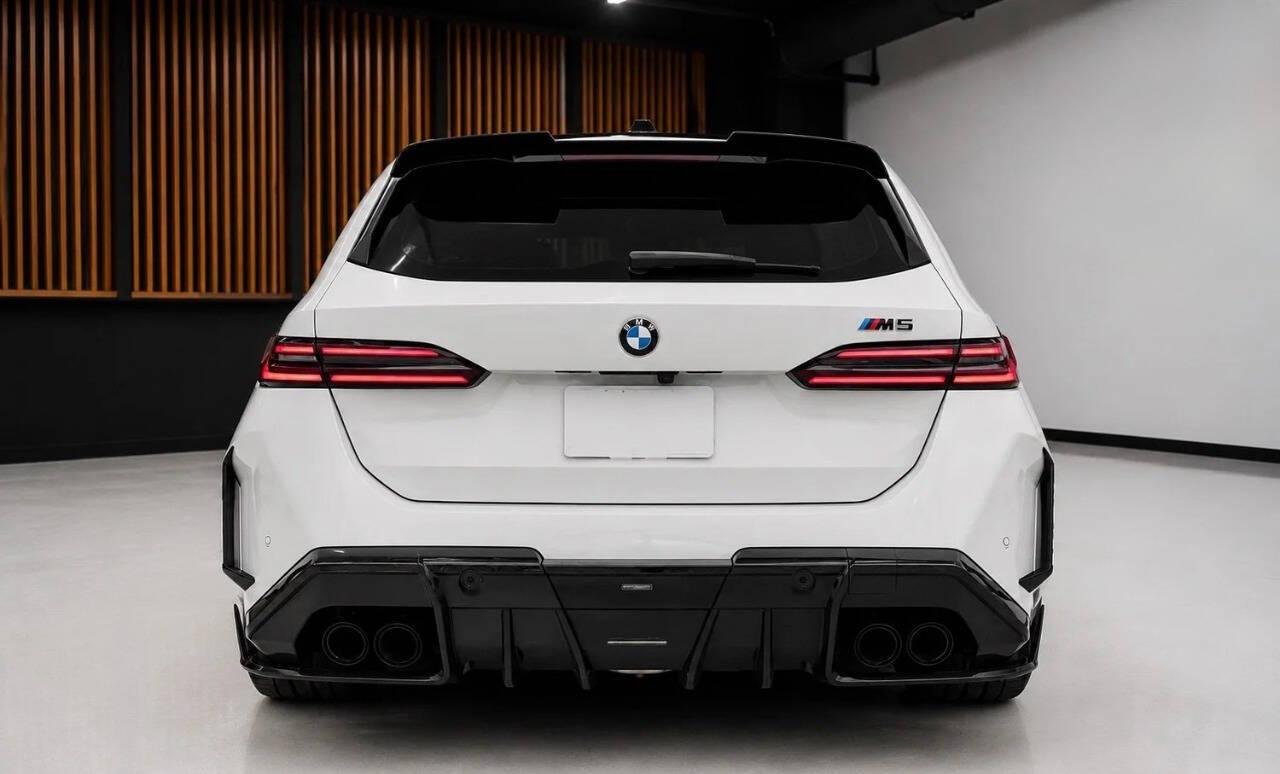 BMW M5 Base 2025