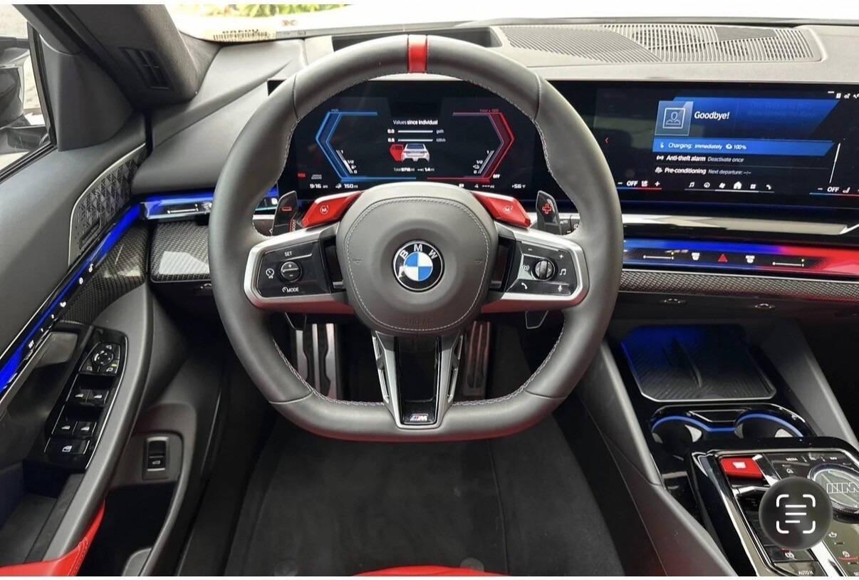 BMW M5 Base 2025